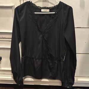 Abercrombie & Fitch top